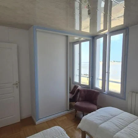 Maison Charmante, Vue - 4 Pers. - Fr-1-879-48 Фура